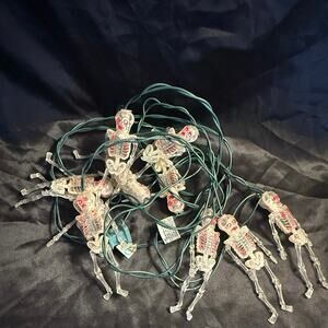 Vintage 90’s Halloween skeleton string lights still work all intact 6’